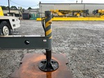 Crane Superstructure with Outrigger Cylinders