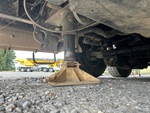 Hydraulics - Crane Carrier/Chassis with Stabilizer Cylinders