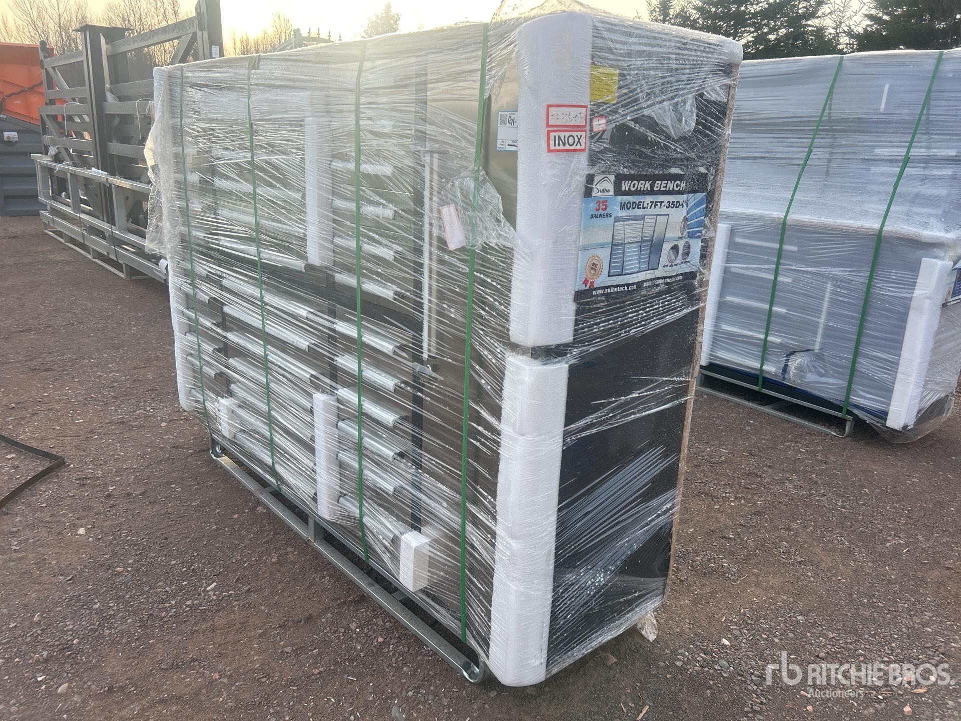 General Appearance with Picture, Left Front Corner