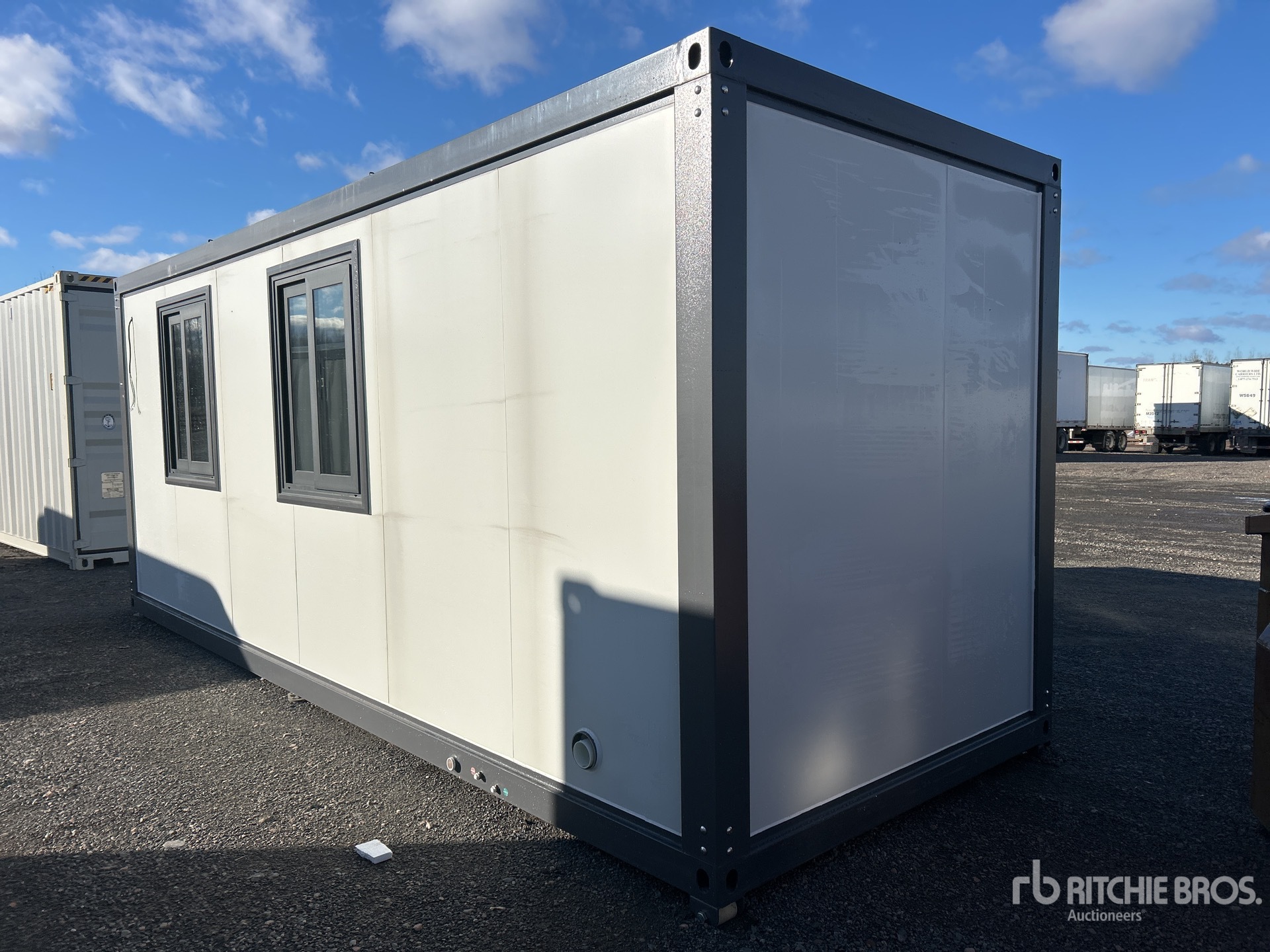 General Appearance with Zdjęcie, prawy dolny róg