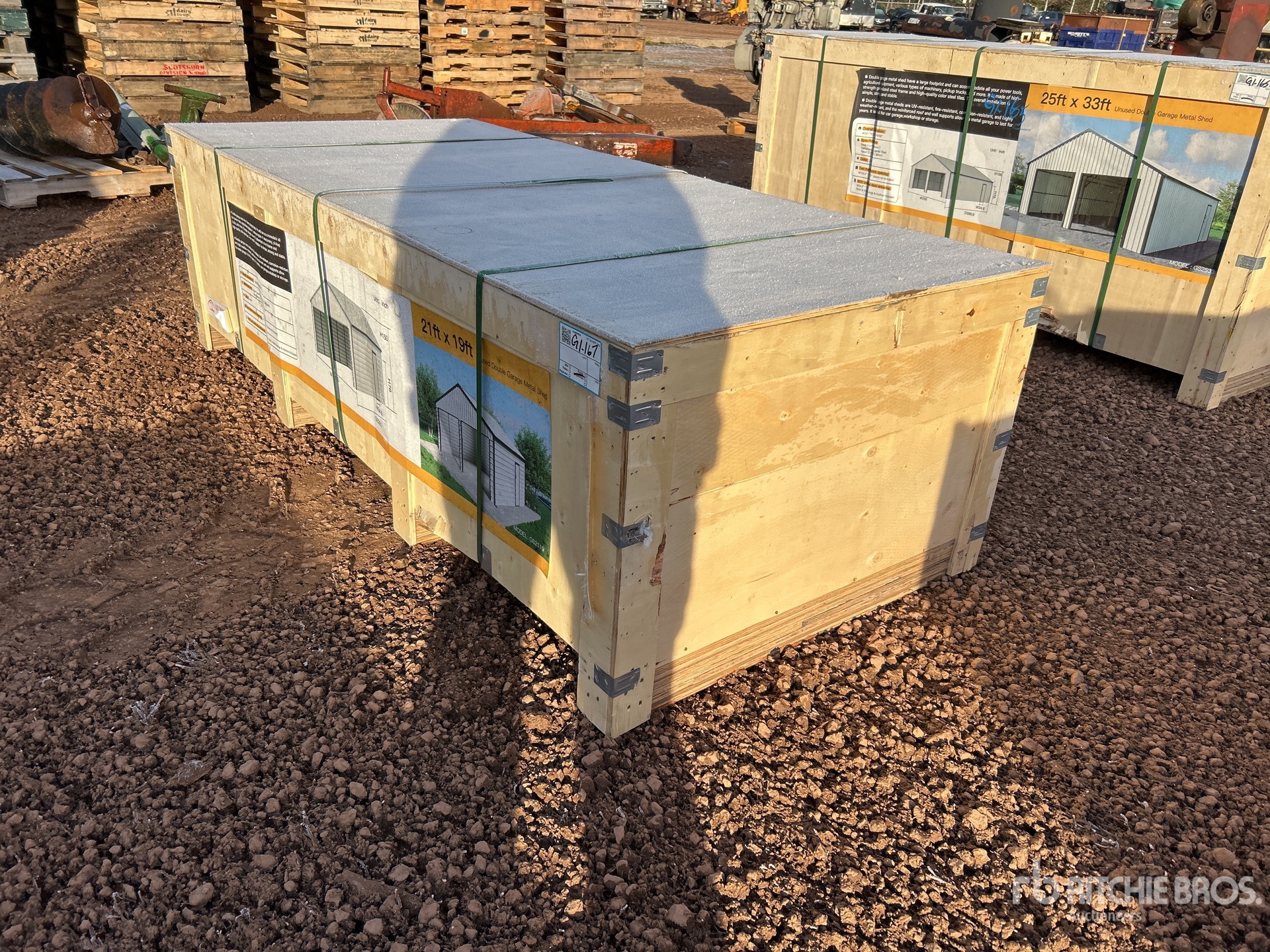 General Appearance with Bild, Ecke vorne links