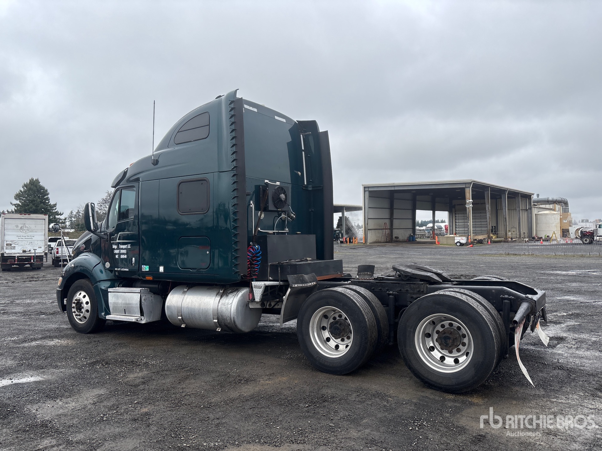 General Appearance with Image, coin arrière gauche