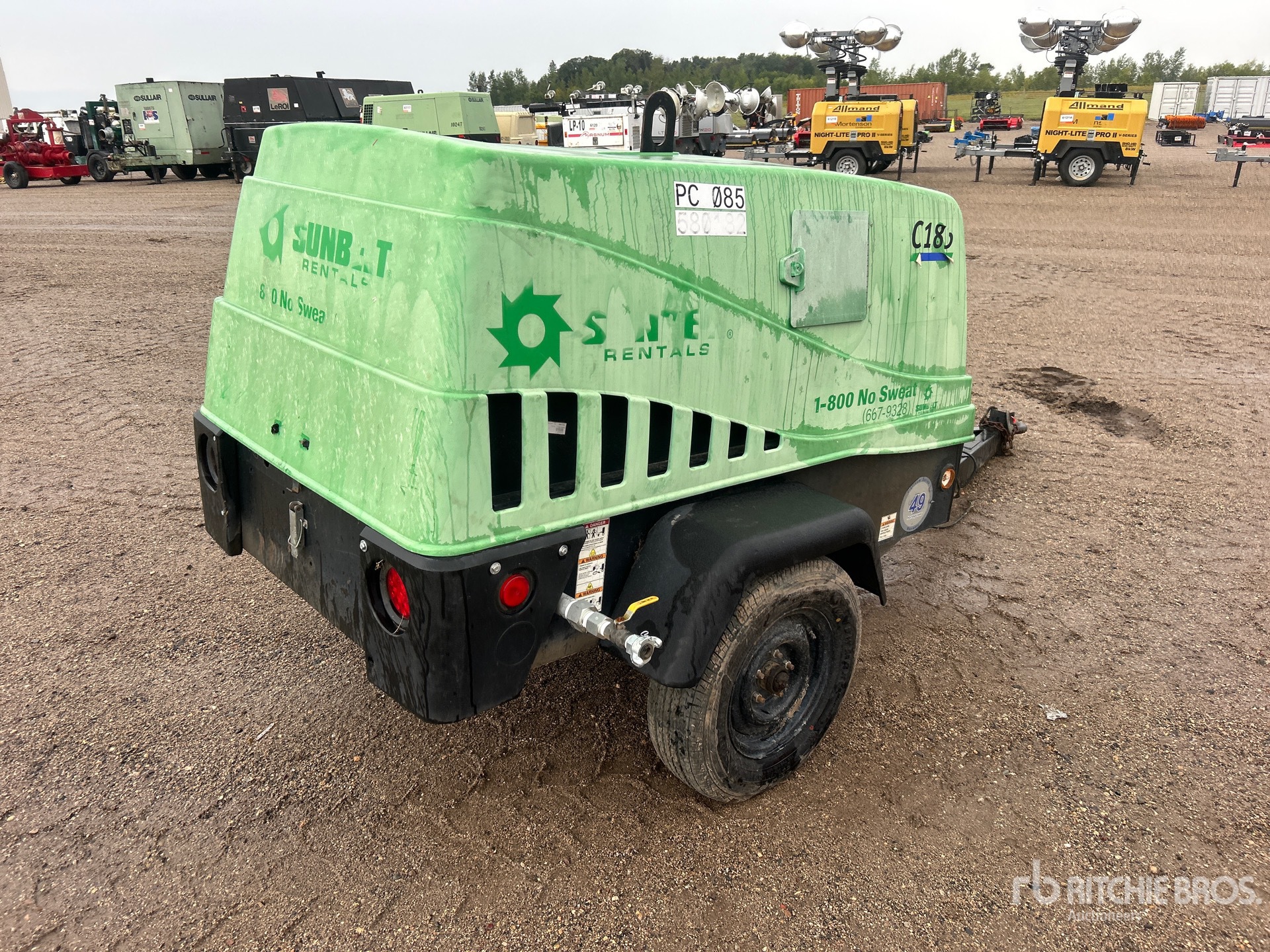 General Appearance with Picture, Right Rear Corner