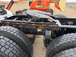 4 Underbody - Truck with 