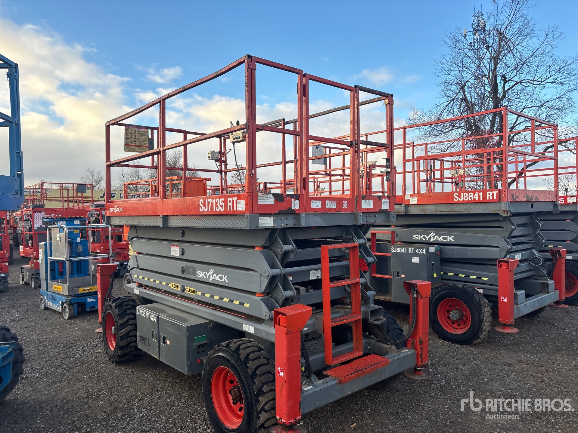 General Appearance with Picture, Right Front Corner