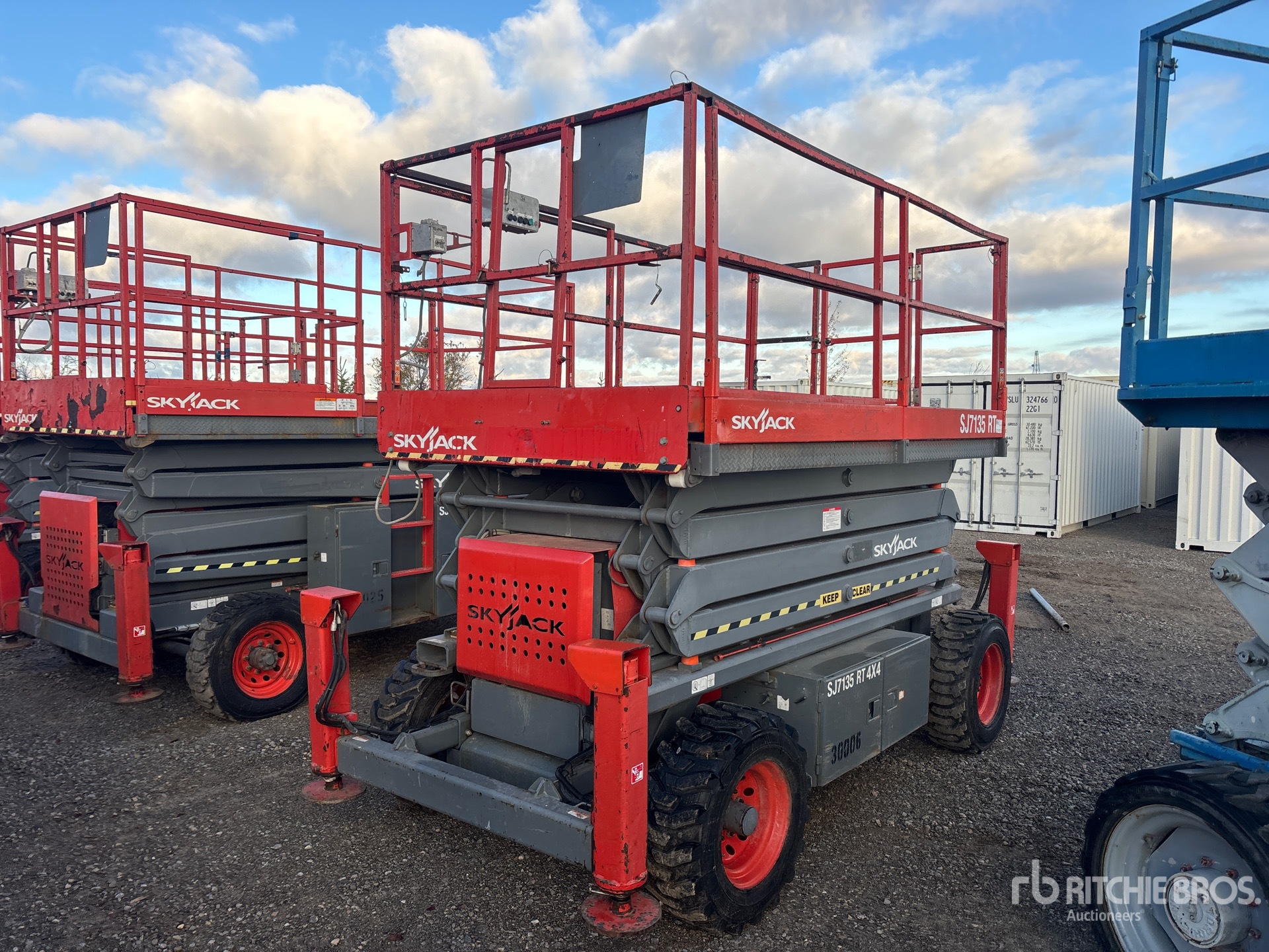 General Appearance with Picture, Right Rear Corner