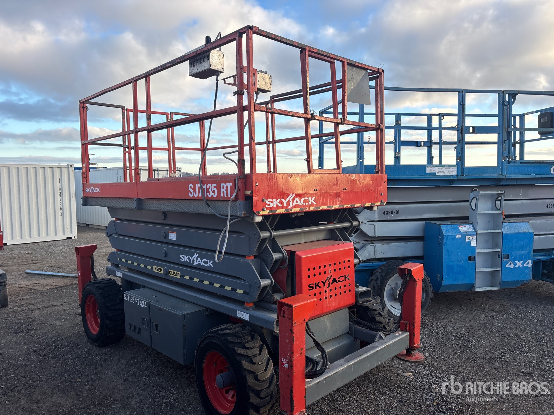 General Appearance with Picture, Left Rear Corner