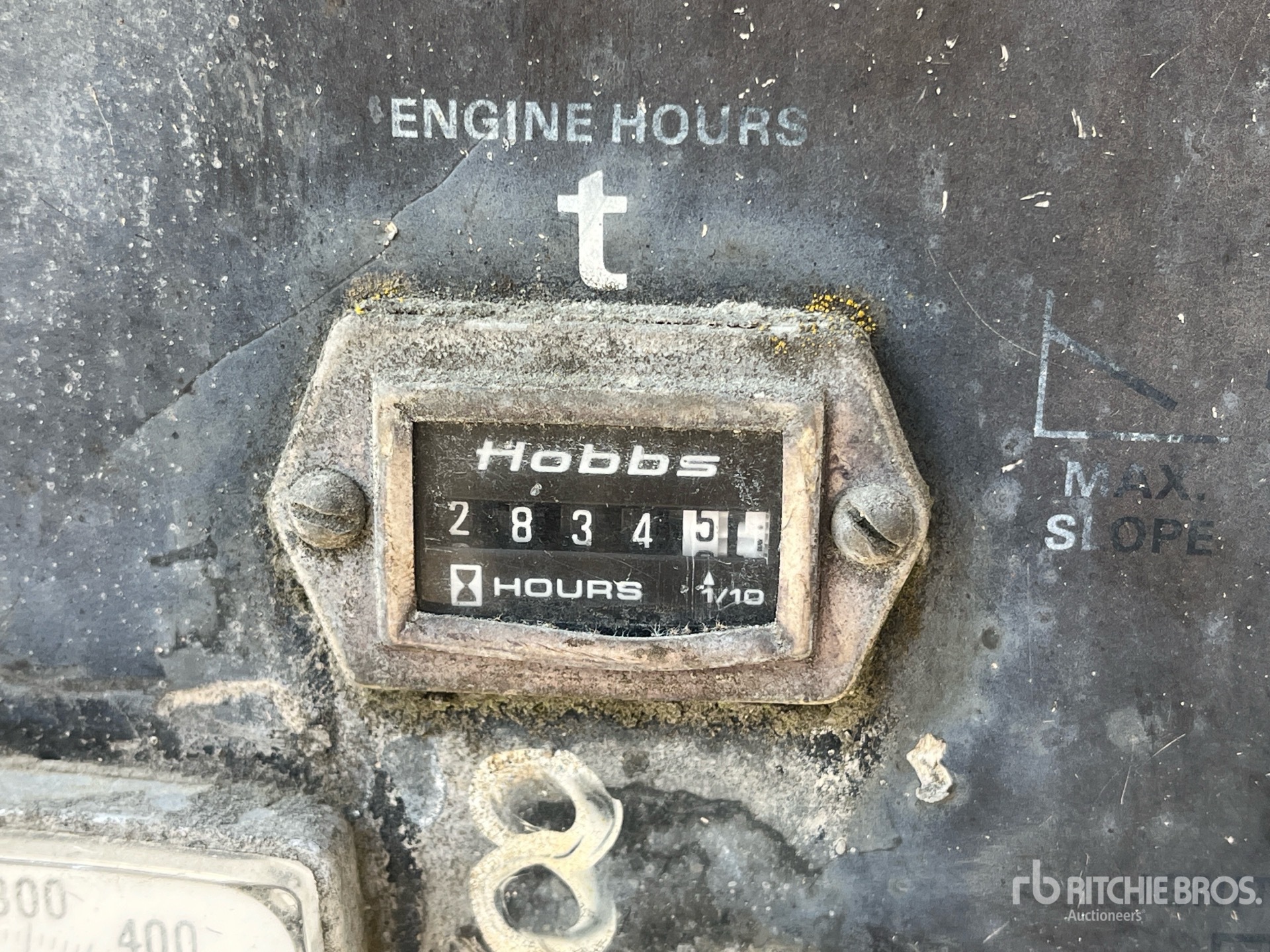 General Appearance with Hour Meter / Odometer