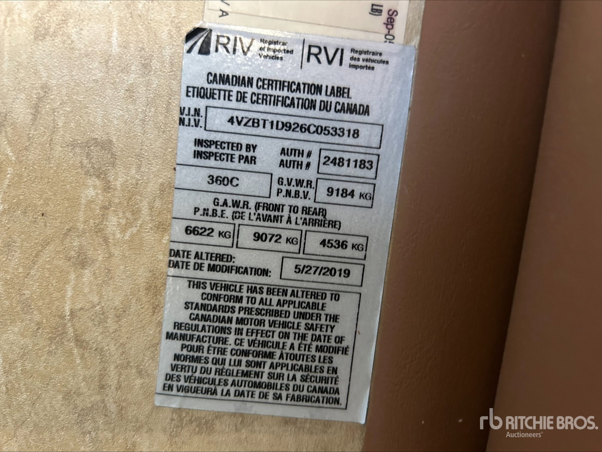 General Appearance with Serial Number / VIN