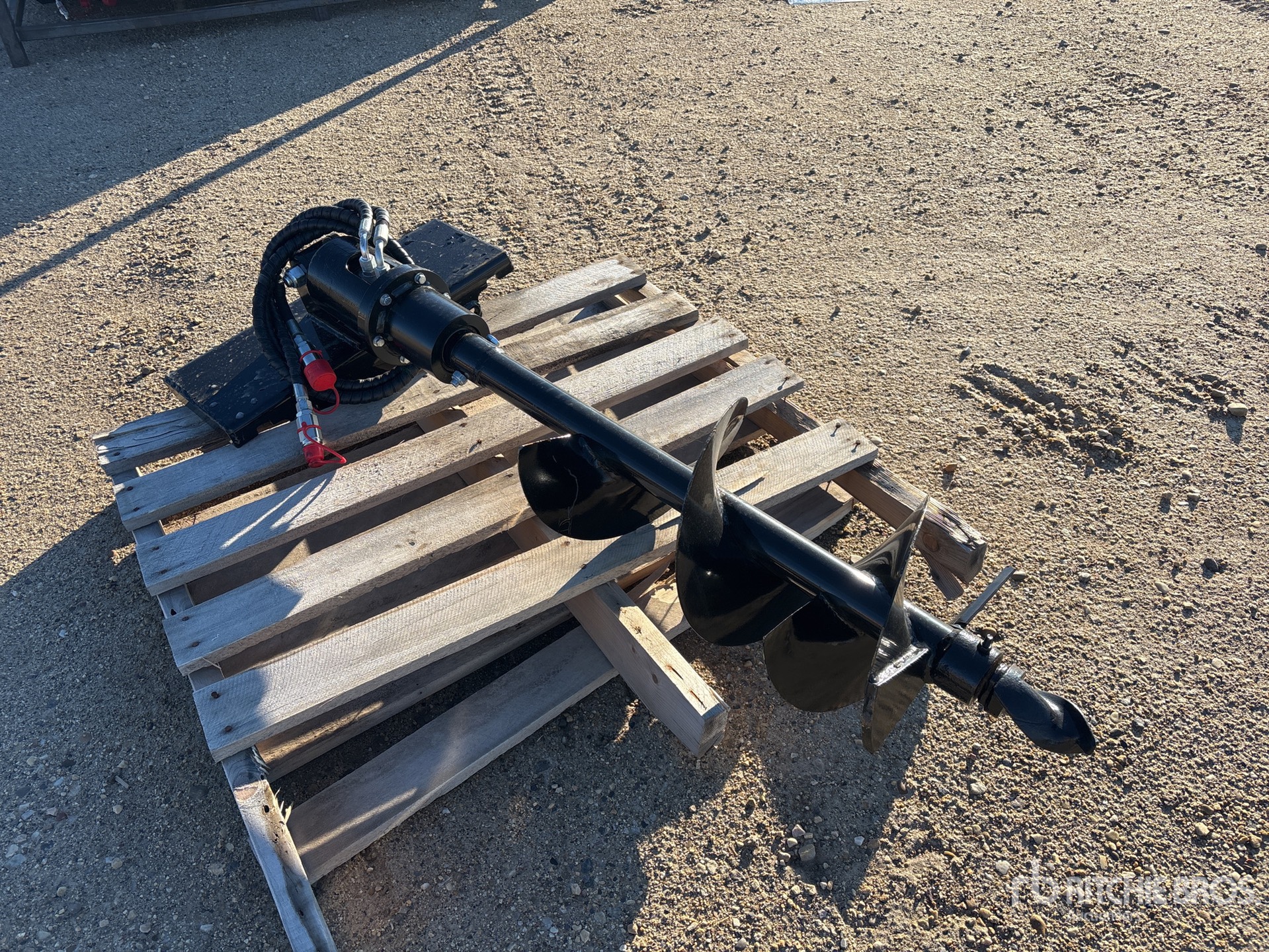 General Appearance with Image, coin avant droit