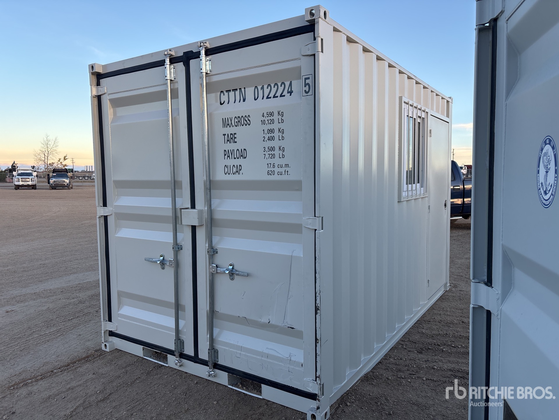 General Appearance with Picture, Left Front Corner