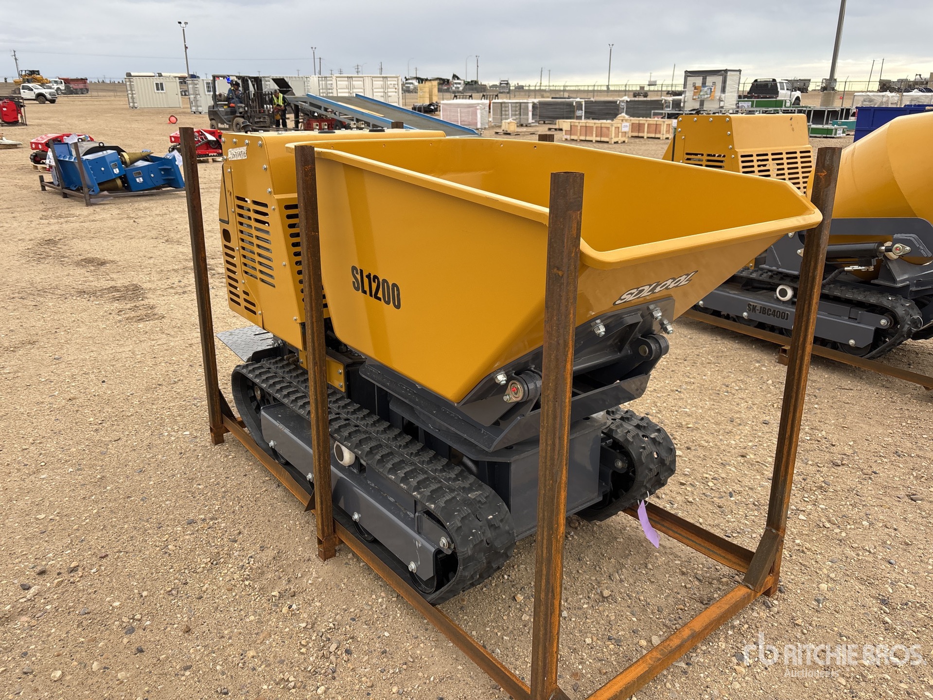 General Appearance with Foto, angolo anteriore destro