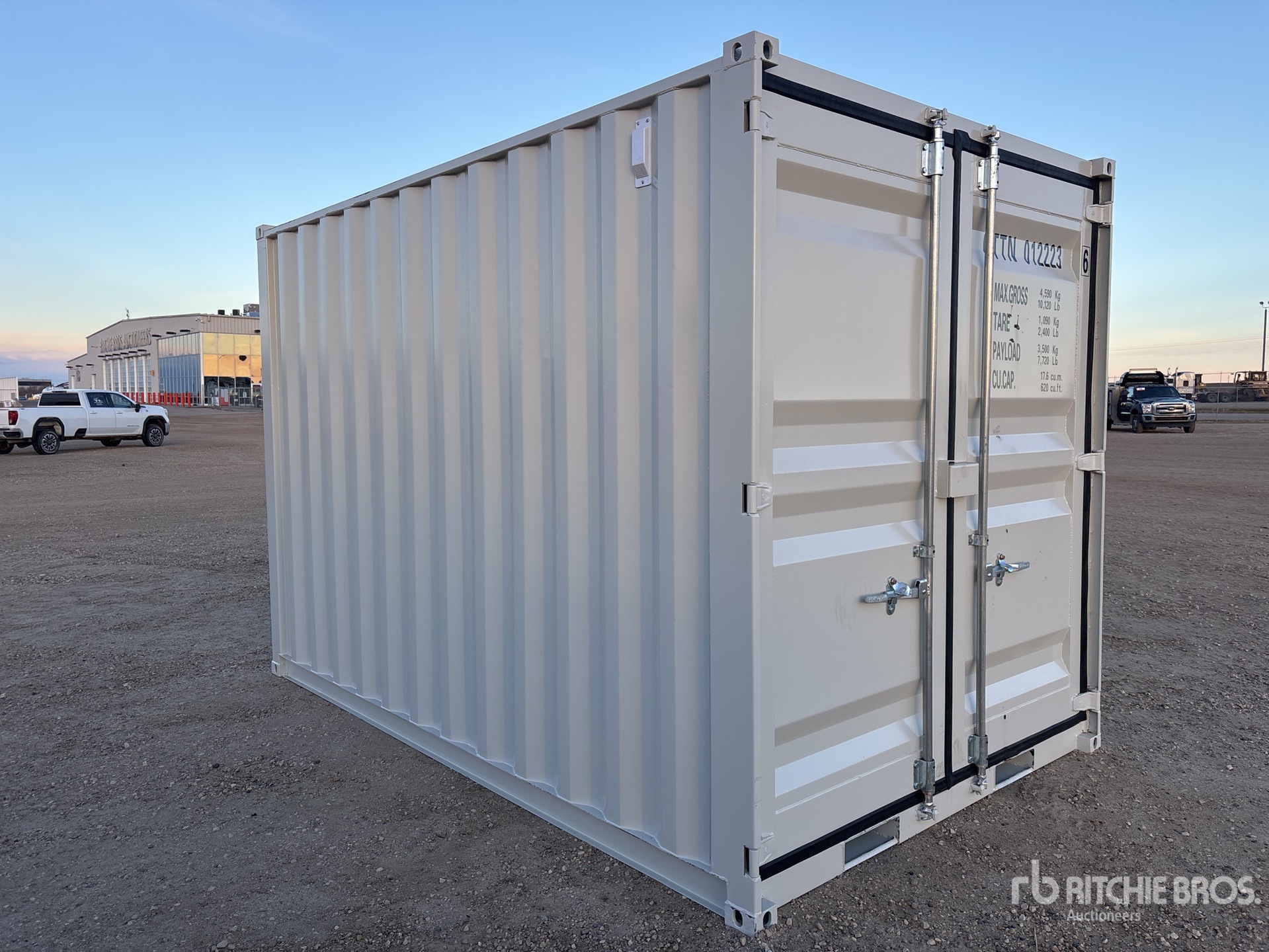 General Appearance with Picture, Right Front Corner