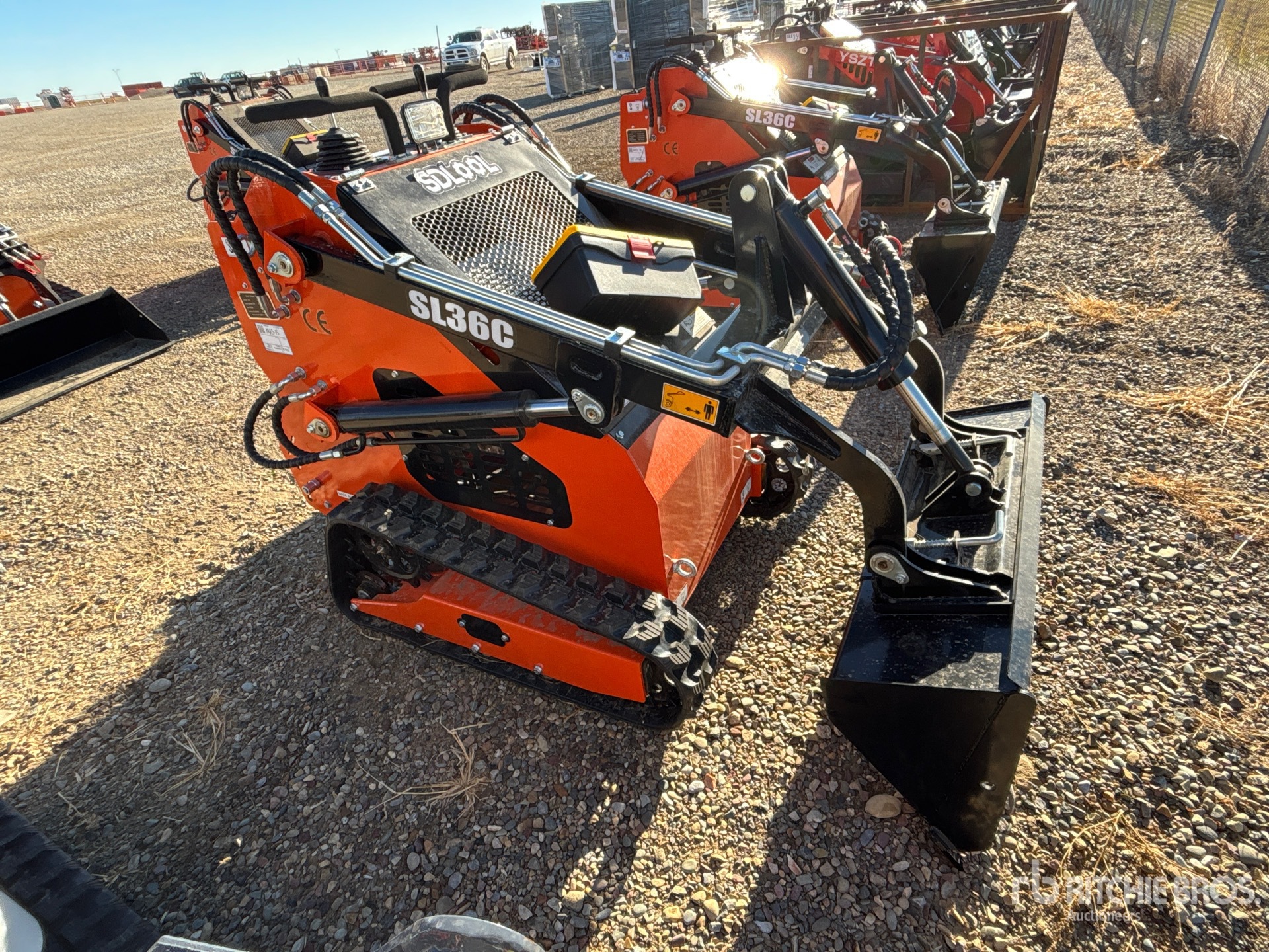 MINI CARGADOR SOBRE ORUGAS COMPACTO 2025 SDLOOL SL36C