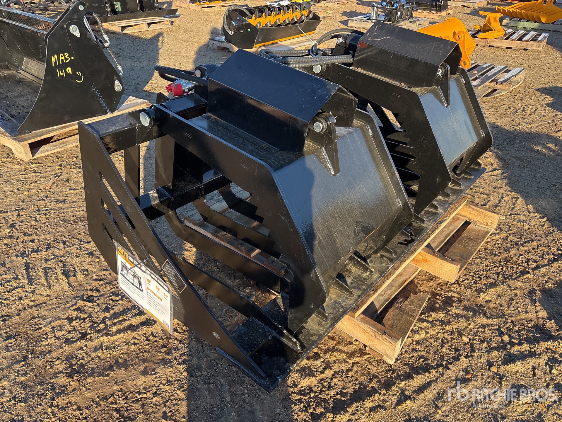 General Appearance with Picture, Right Front Corner