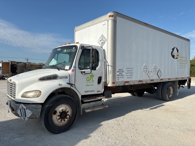 2003 Freightliner M2106 4x2 Van Truck