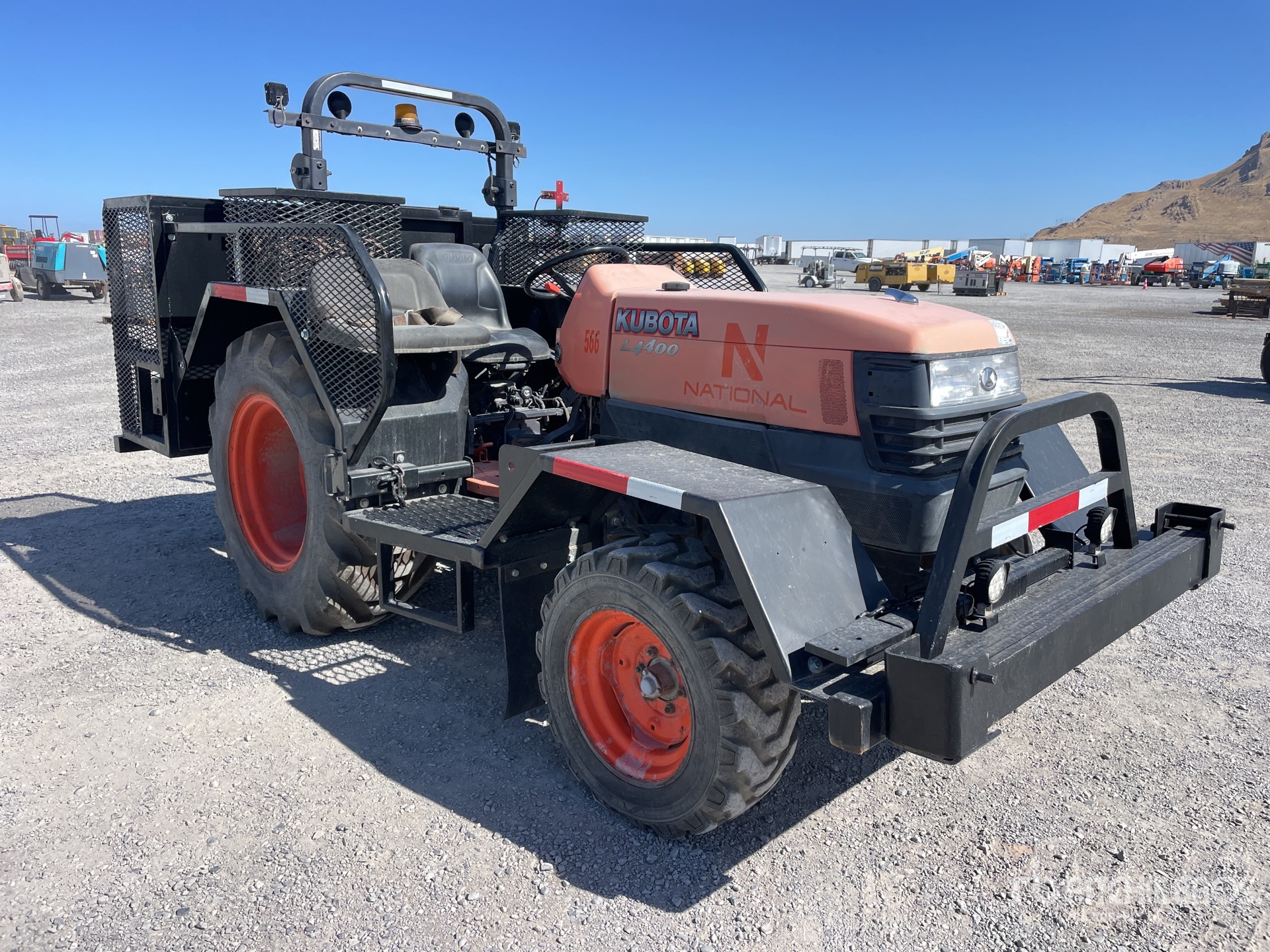 General Appearance with Picture, Right Front Corner