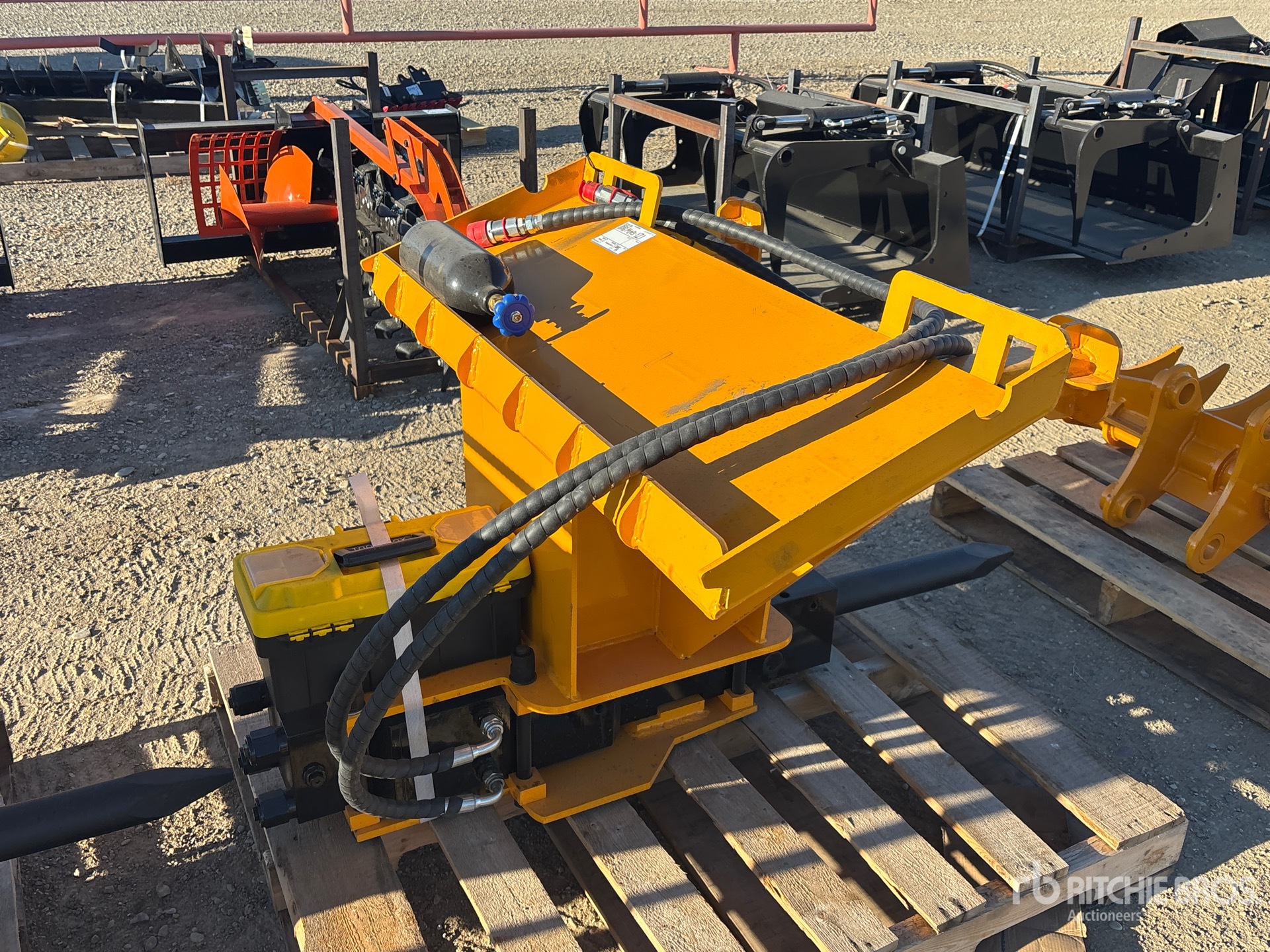 General Appearance with Image, coin avant gauche