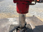 Crane Superstructure with Outrigger Cylinders