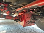 Underbody with Center Drive Axle