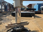 Crane Superstructure with Outrigger Cylinders