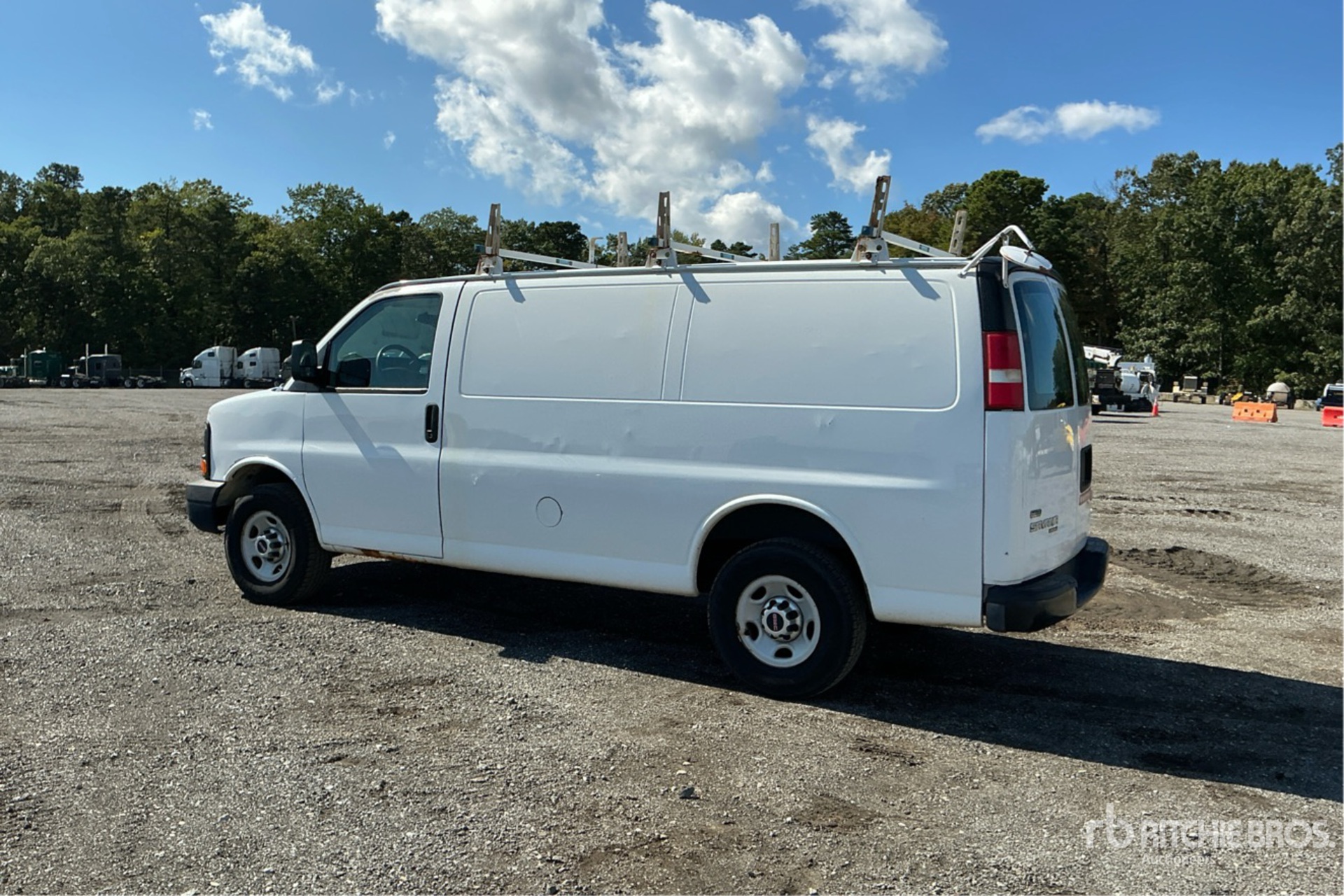 General Appearance with Picture, Left Rear Corner