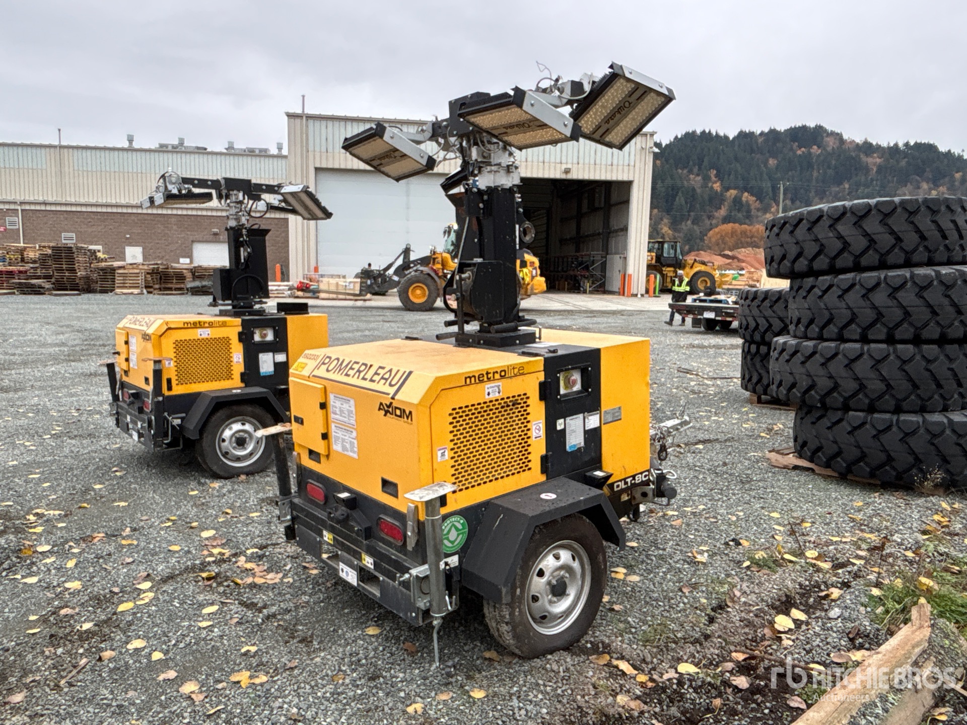 General Appearance with Bild, Ecke hinten rechts