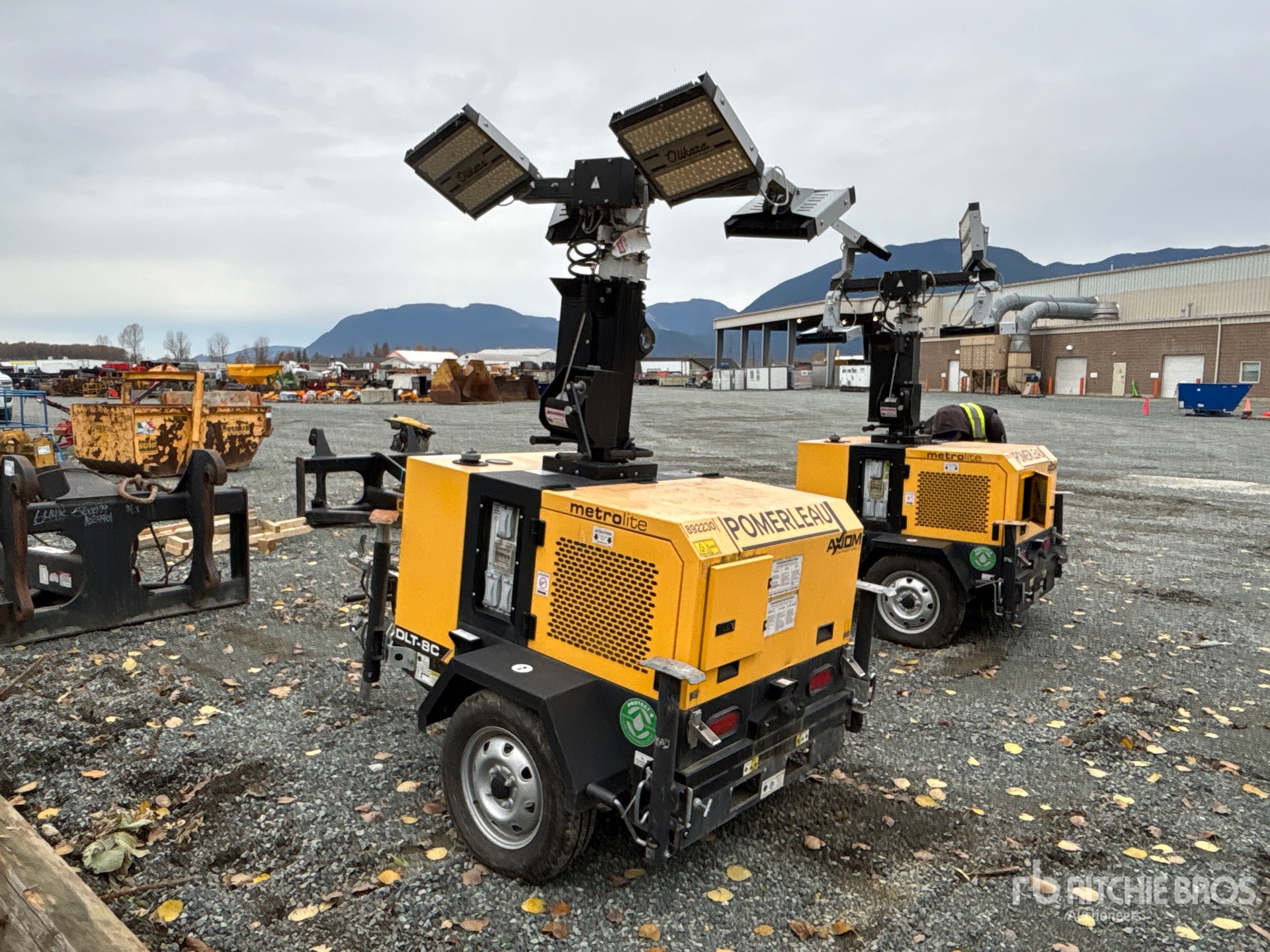 General Appearance with Bild, Ecke hinten links