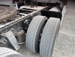 4 Underbody - Truck with 