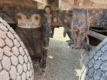 4 Underbody - Truck with 