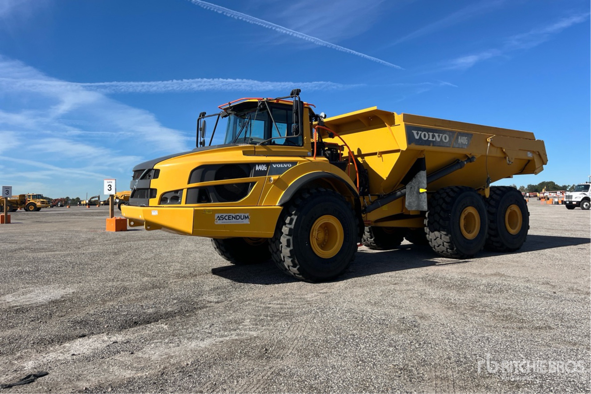 Aspect général with Image, coin avant gauche