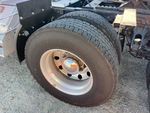 4 Underbody - Truck with 