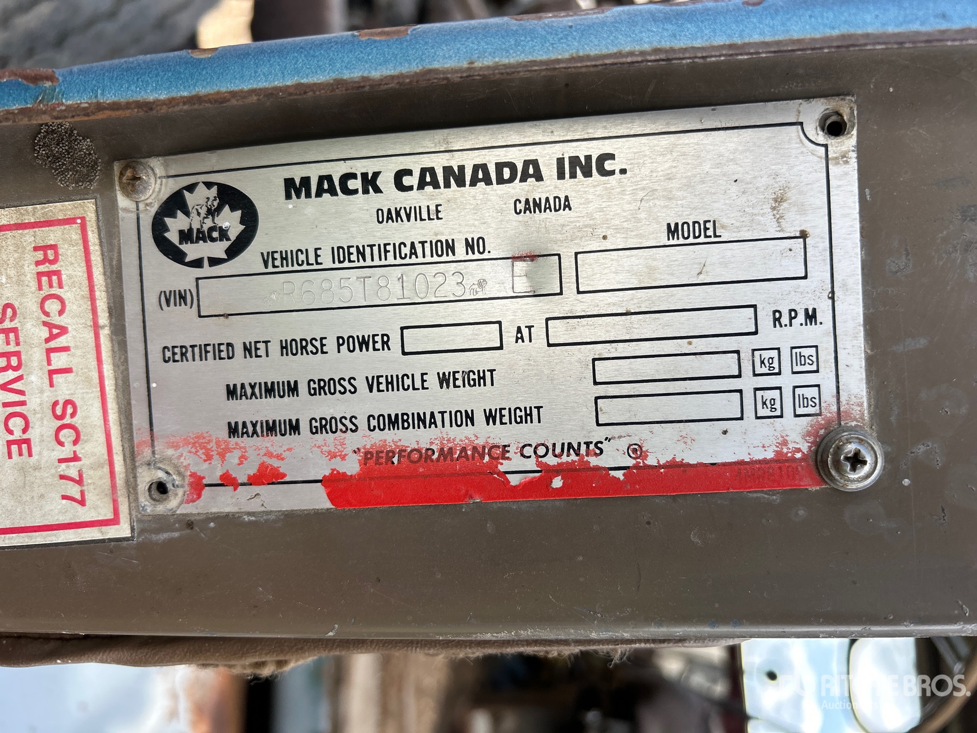 General Appearance with Serial Number / VIN