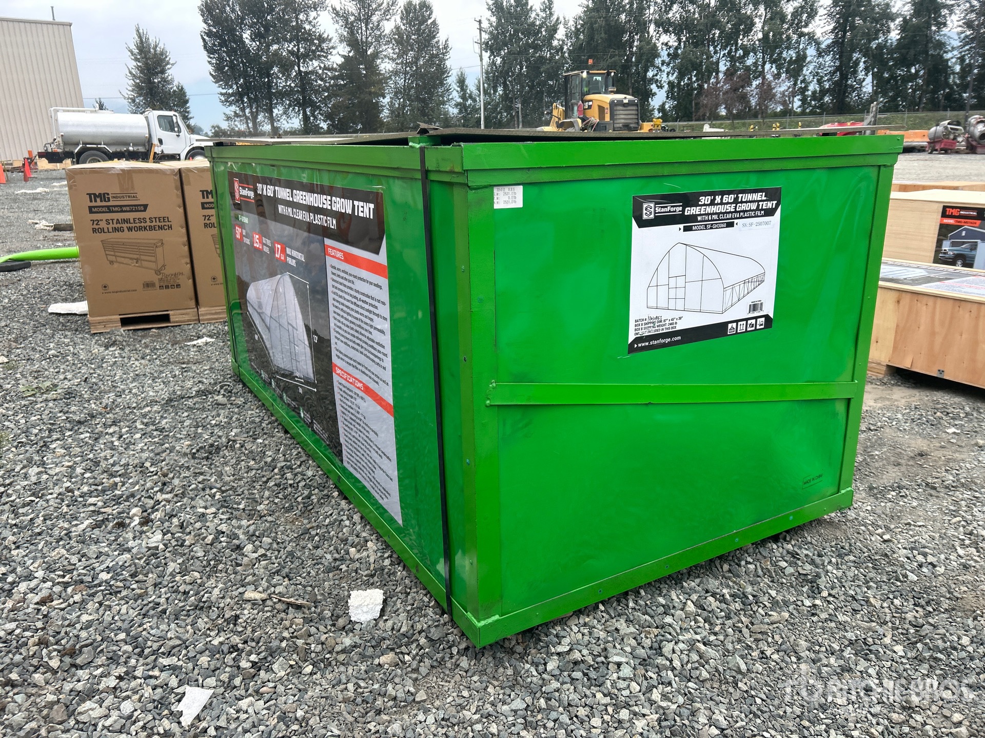 General Appearance with Picture, Right Rear Corner