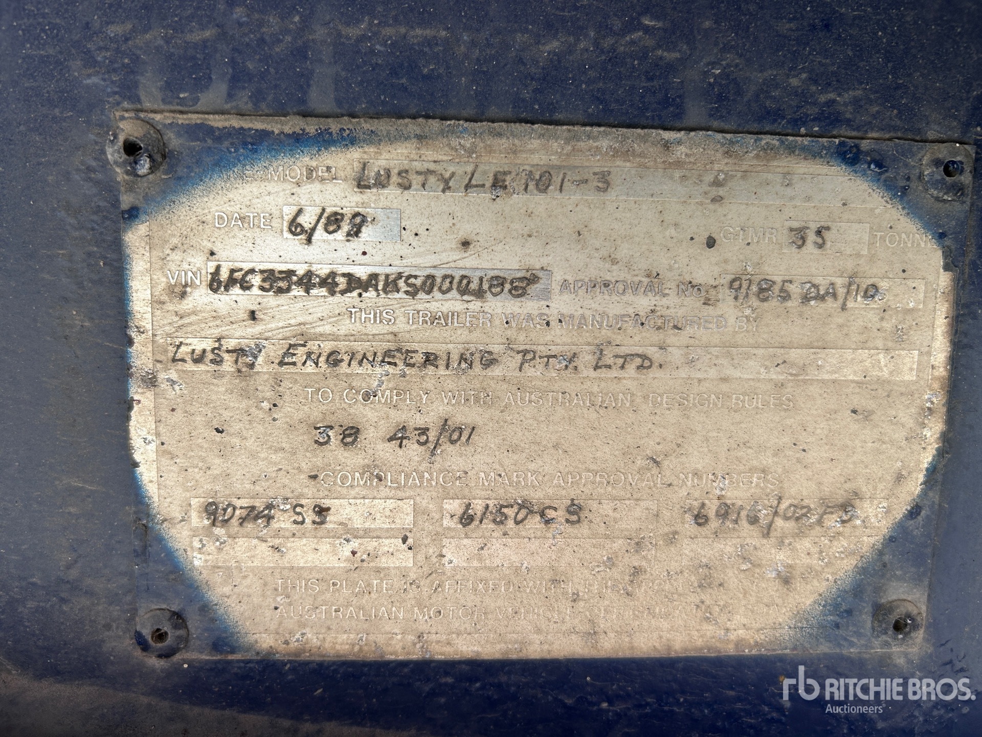 General Appearance with Seriennummer / FIN