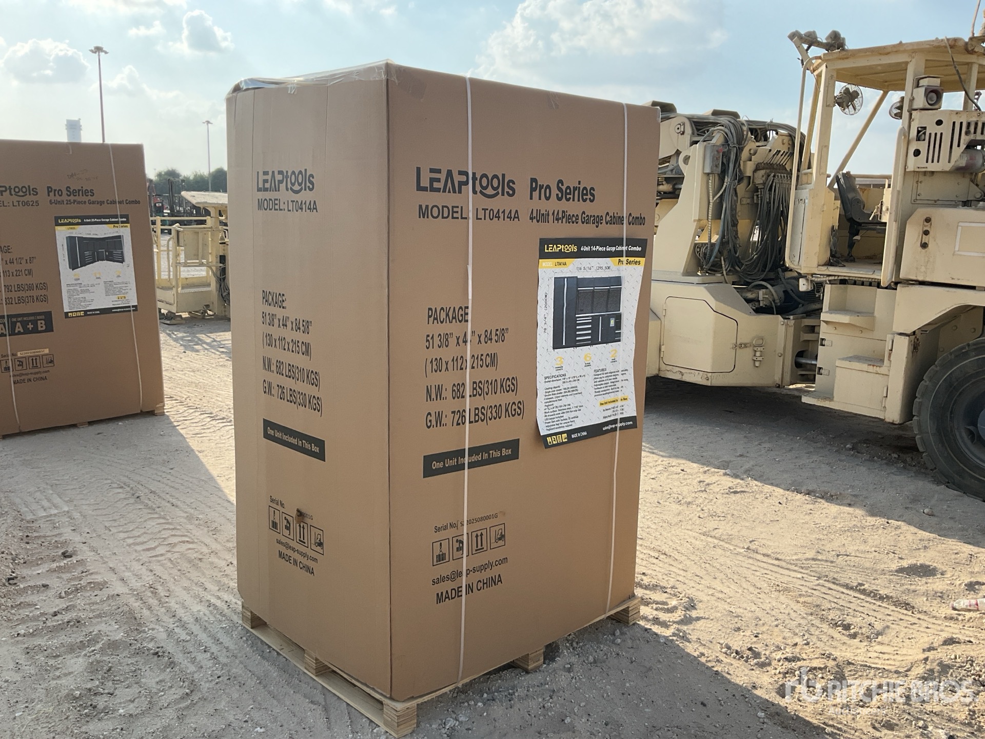 General Appearance with Bild, Ecke hinten rechts