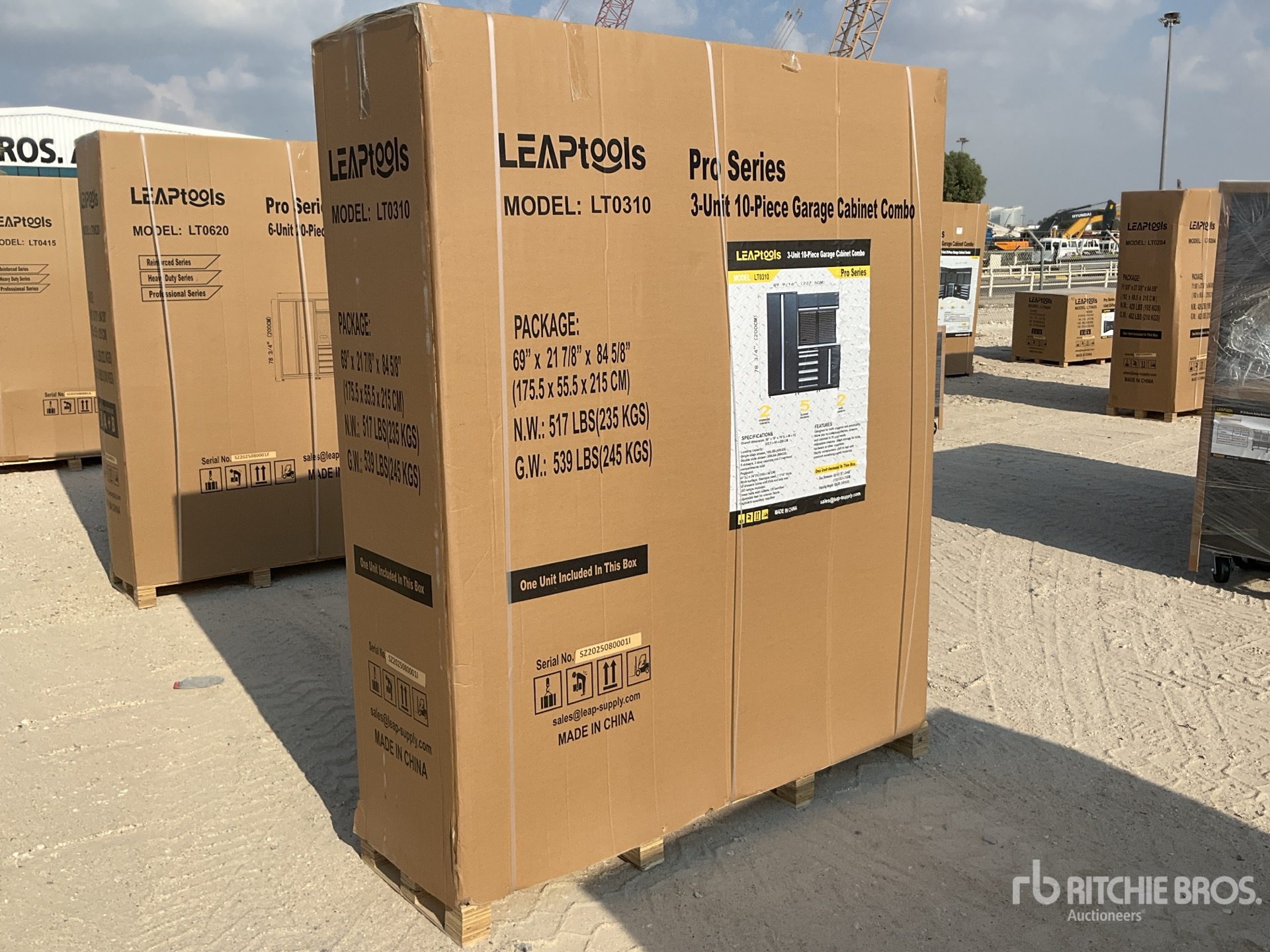 General Appearance with Bild, Ecke hinten rechts