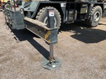 Chassis with Outrigger Cylinders