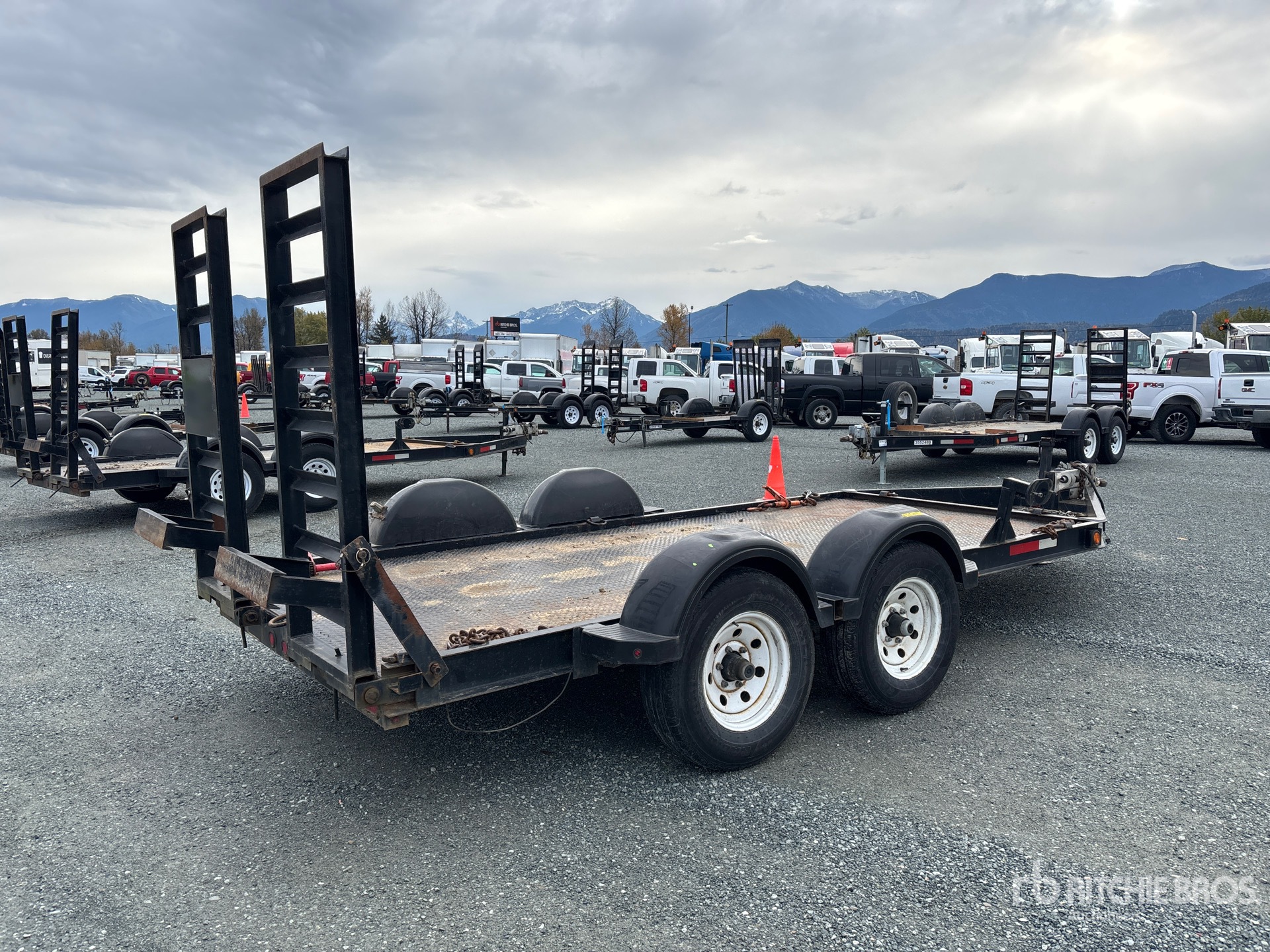 General Appearance with Imagen: esquina trasera derecha