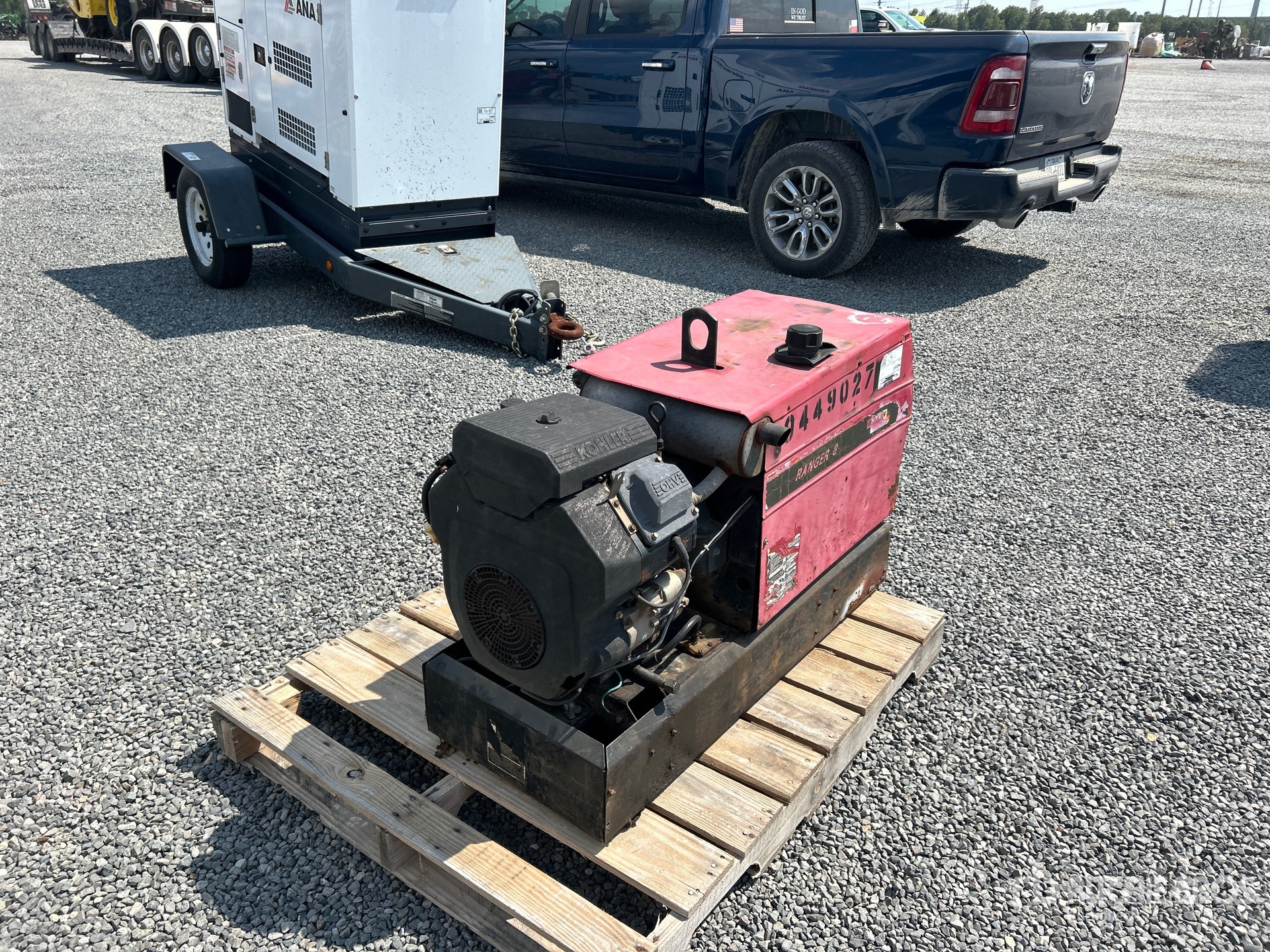 General Appearance with Picture, Right Rear Corner