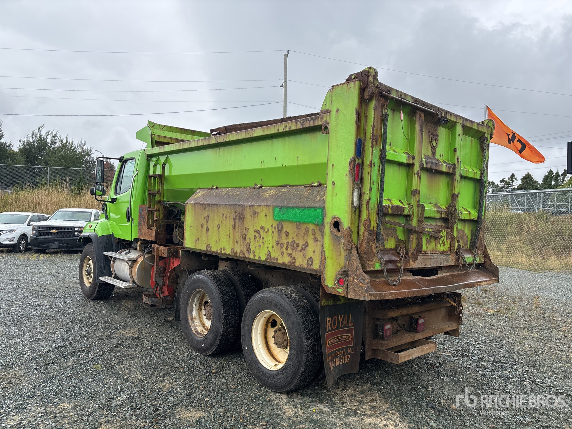 General Appearance with Picture, Left Rear Corner