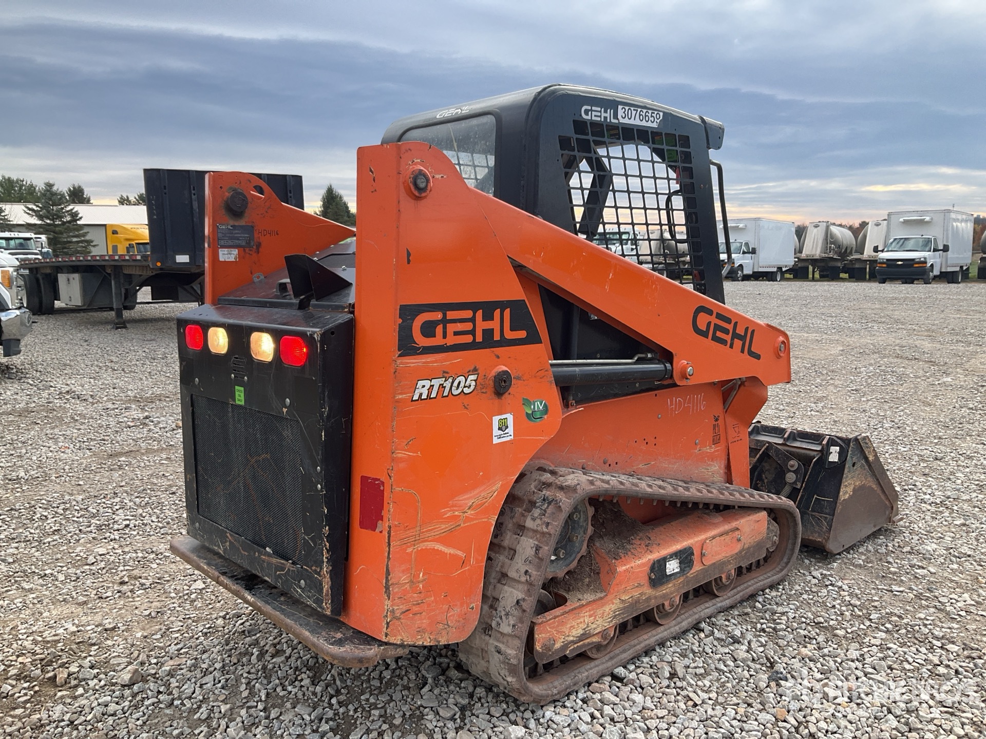 General Appearance with Picture, Right Rear Corner