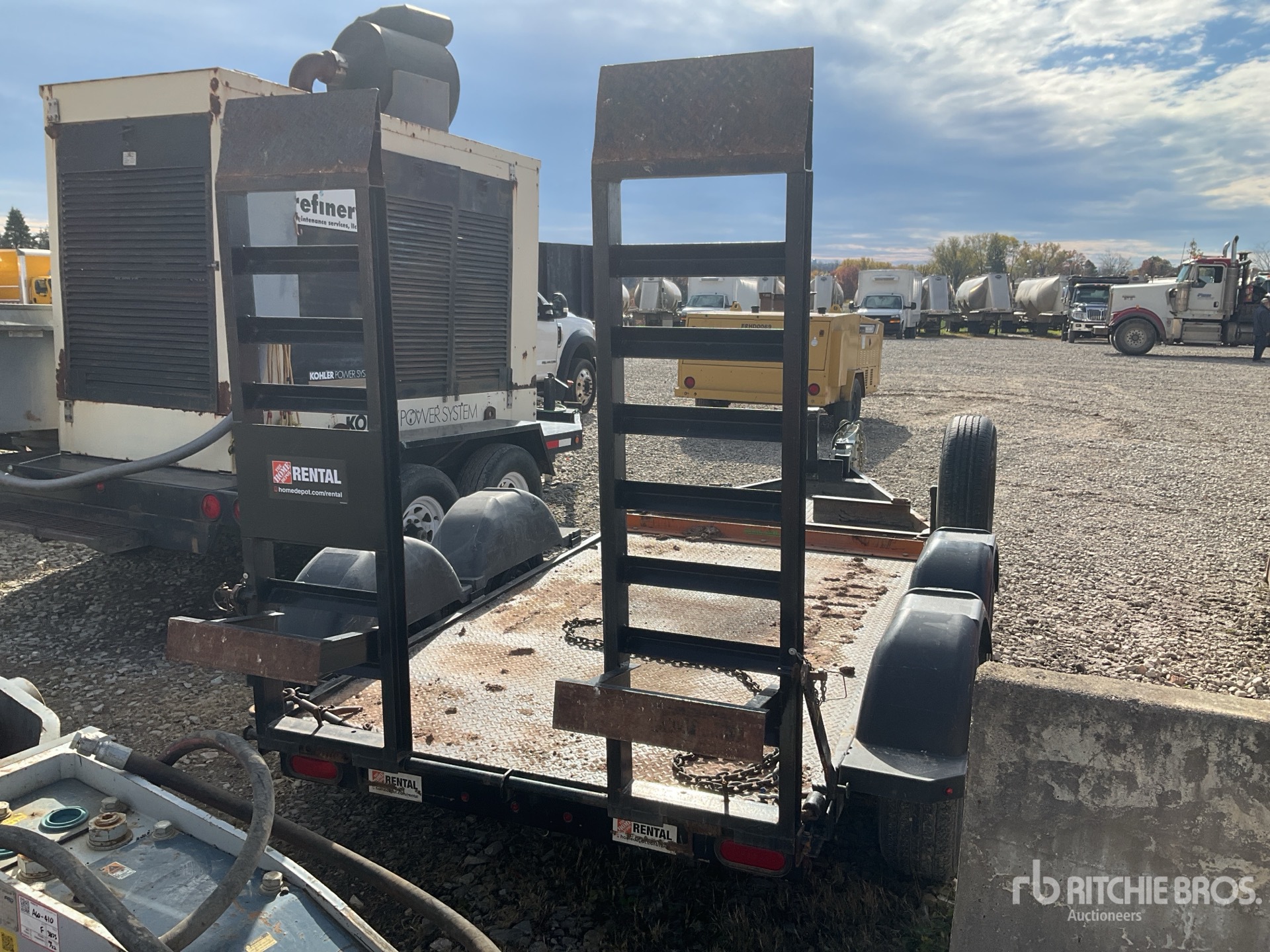 General Appearance with Bild, Ecke hinten rechts