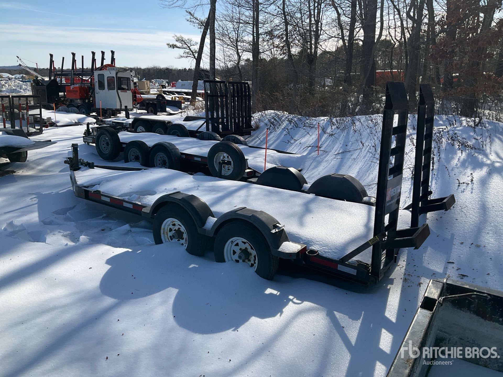 Aspect général with Image, coin arrière gauche