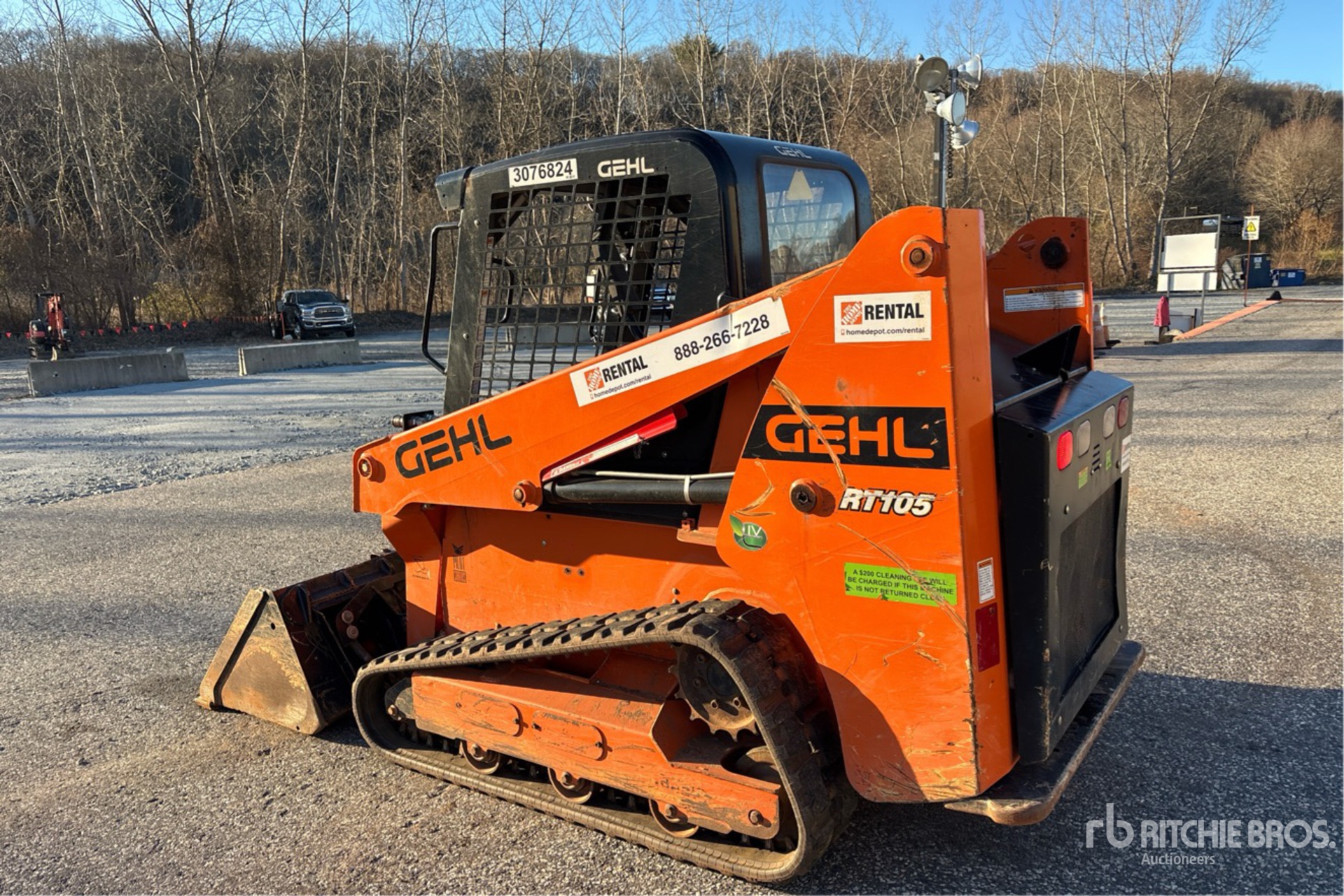 General Appearance with Picture, Left Rear Corner