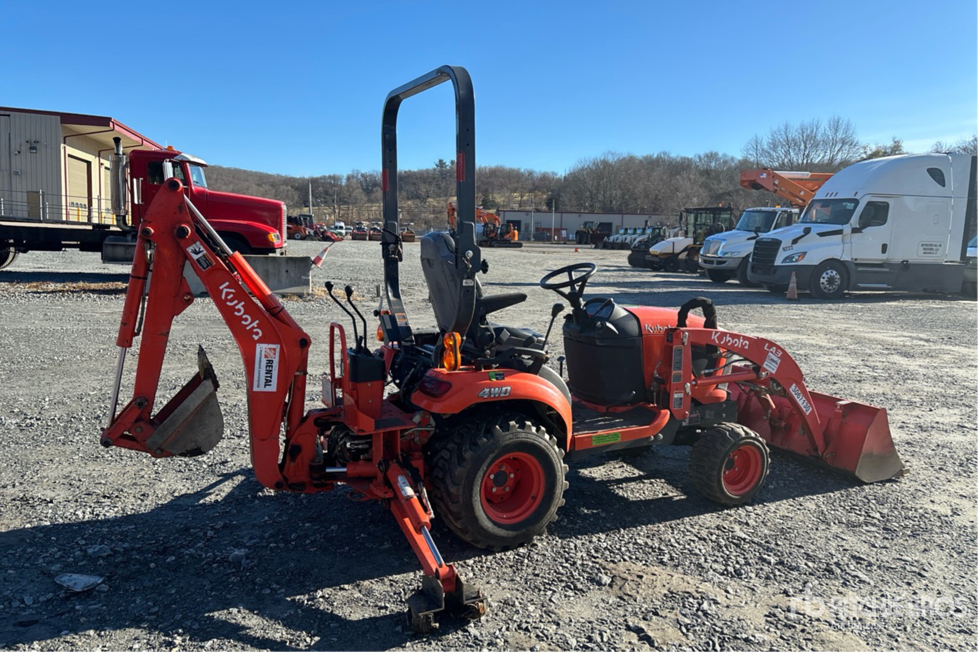 General Appearance with Picture, Right Rear Corner