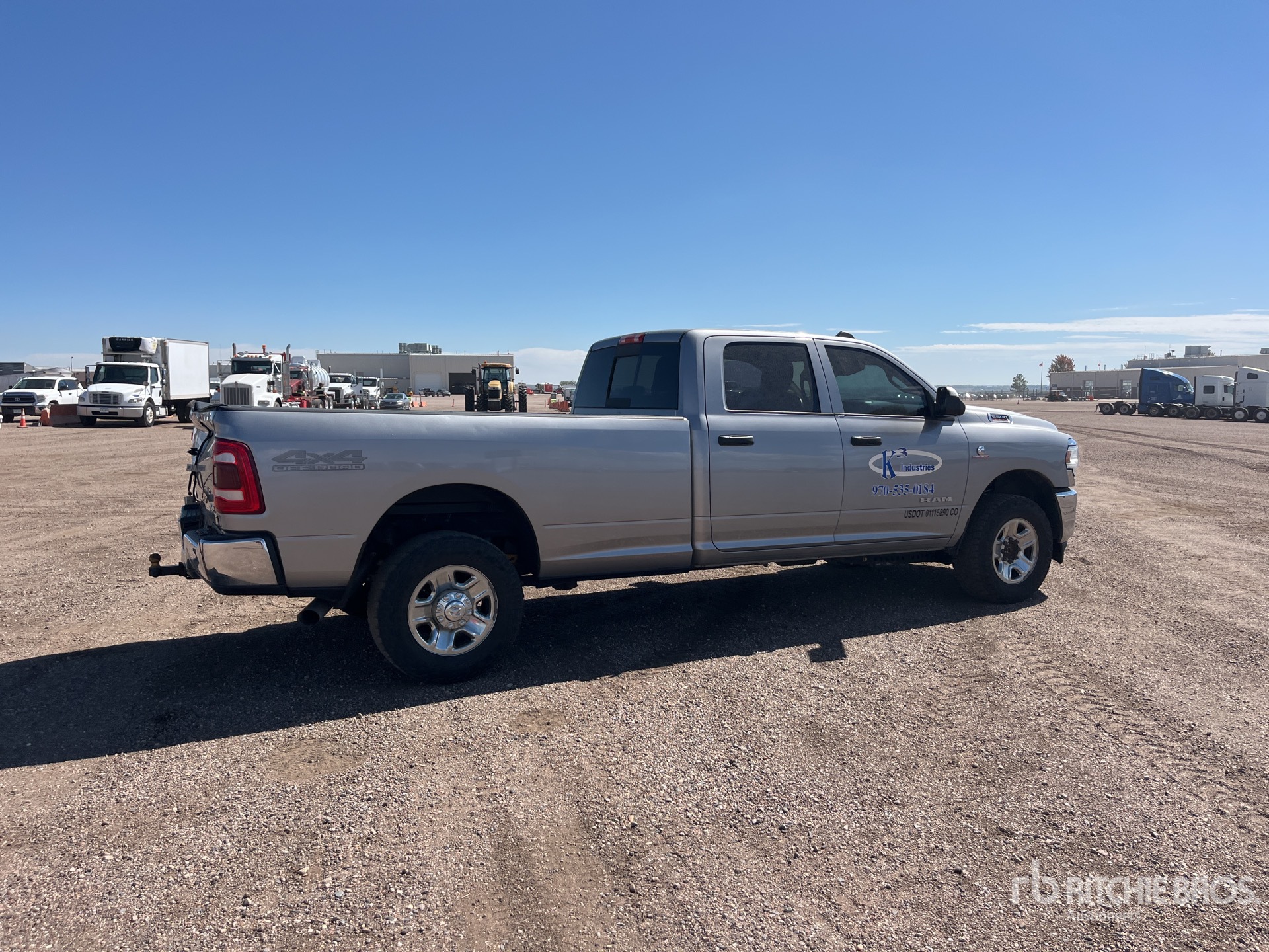 General Appearance with Picture, Right Rear Corner