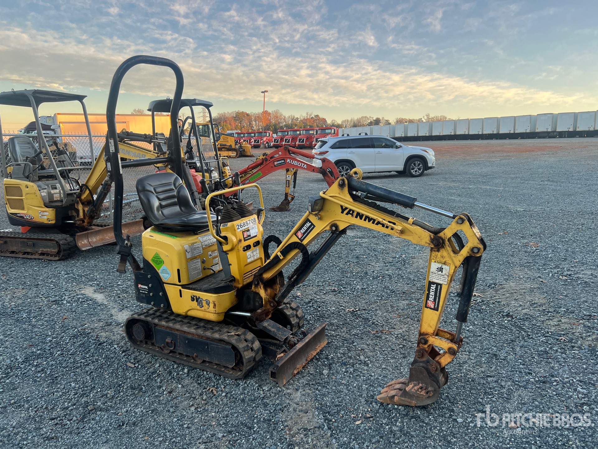 General Appearance with Picture, Right Front Corner