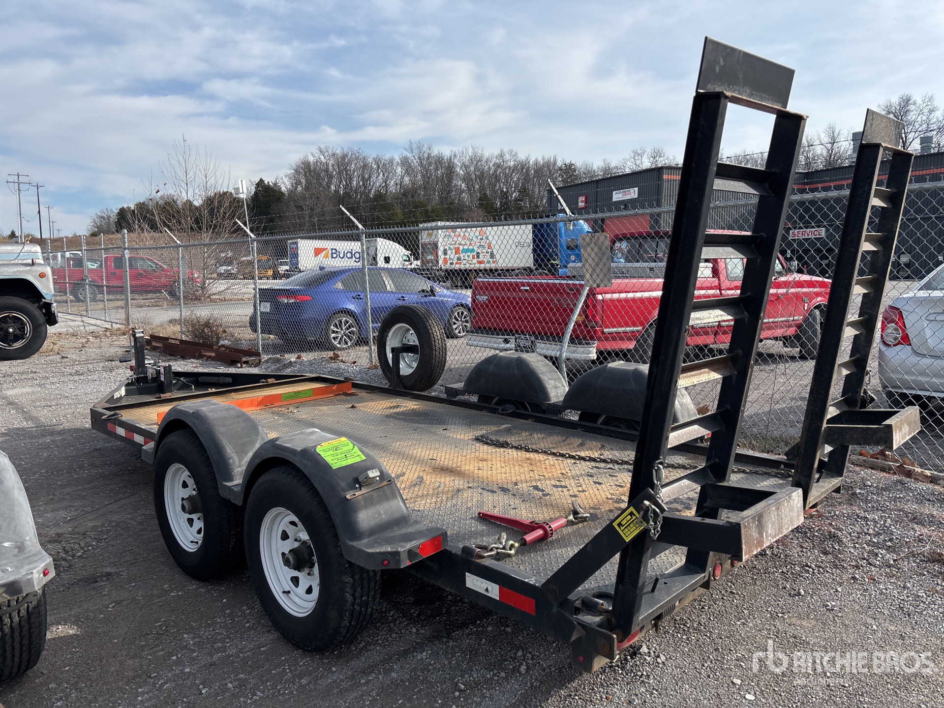 General Appearance with Picture, Left Rear Corner