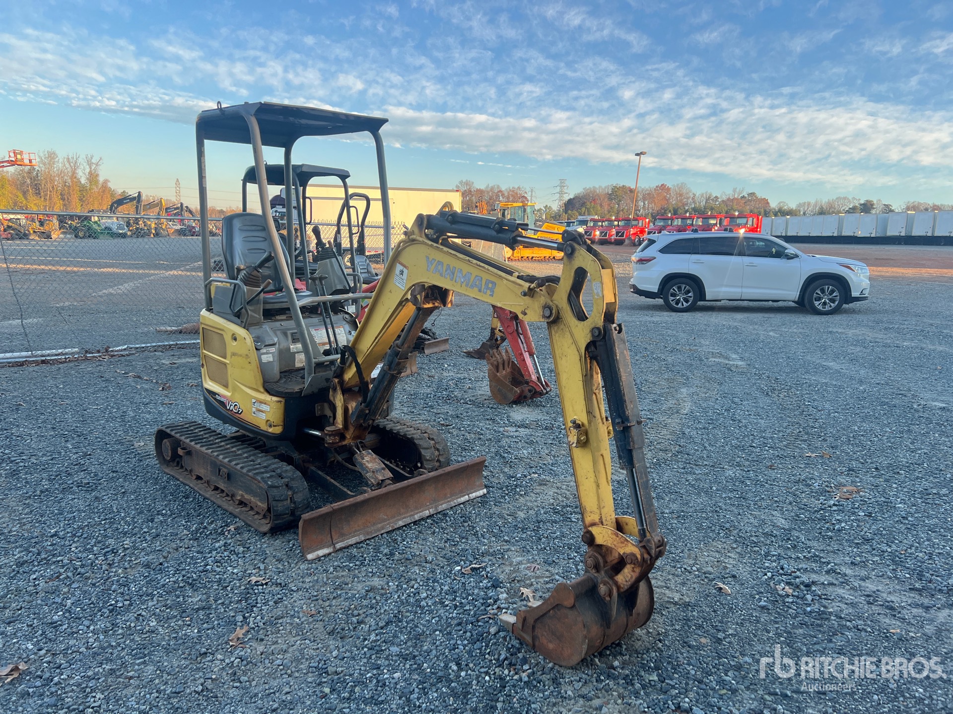 General Appearance with Picture, Right Front Corner